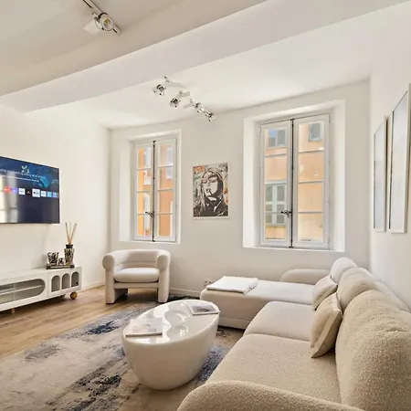 Elegant Appt- Ac- 1br 2p - Centre St Tropez *