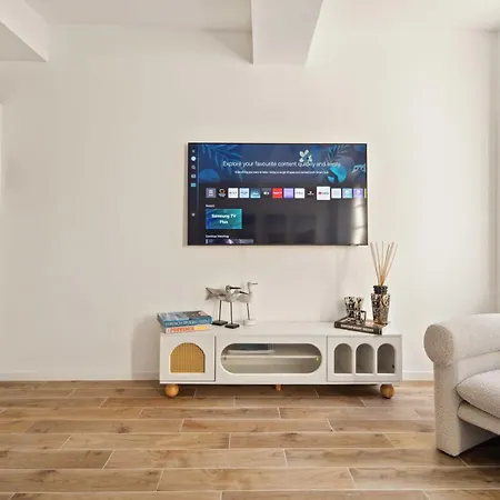 Elegant Appt- Ac- 1br 2p - Centre St Tropez *